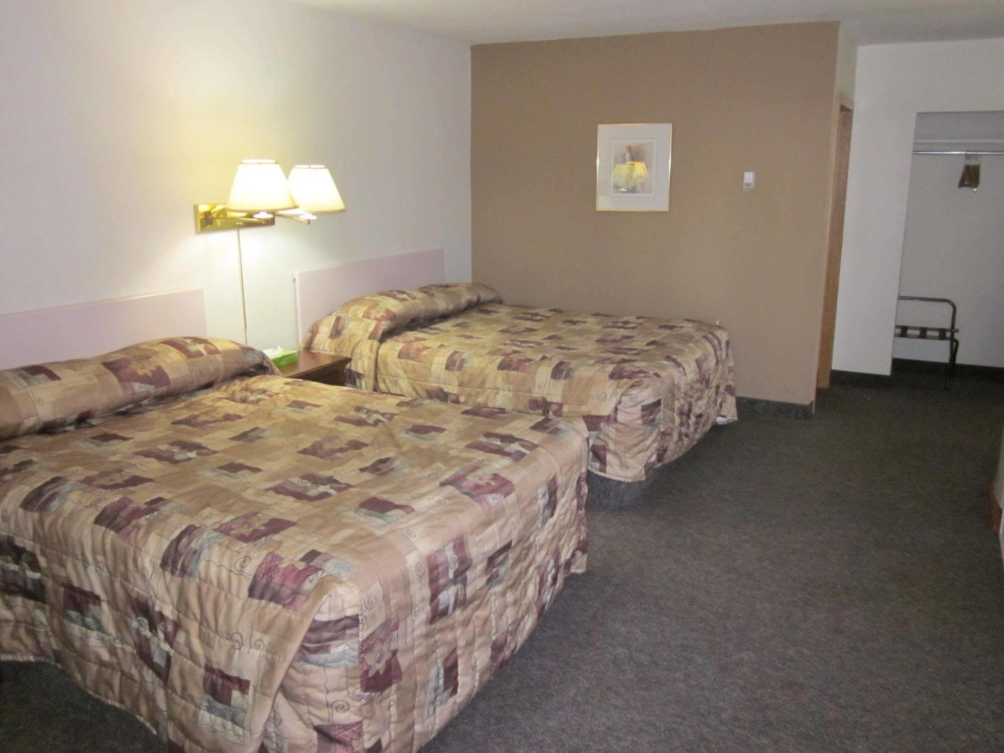 Chinook Motel Lethbridge Εξωτερικό φωτογραφία
